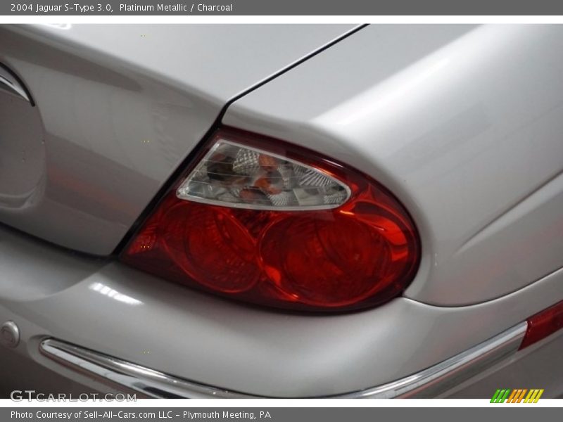 Platinum Metallic / Charcoal 2004 Jaguar S-Type 3.0