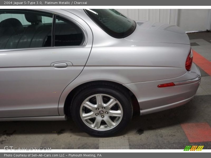 Platinum Metallic / Charcoal 2004 Jaguar S-Type 3.0