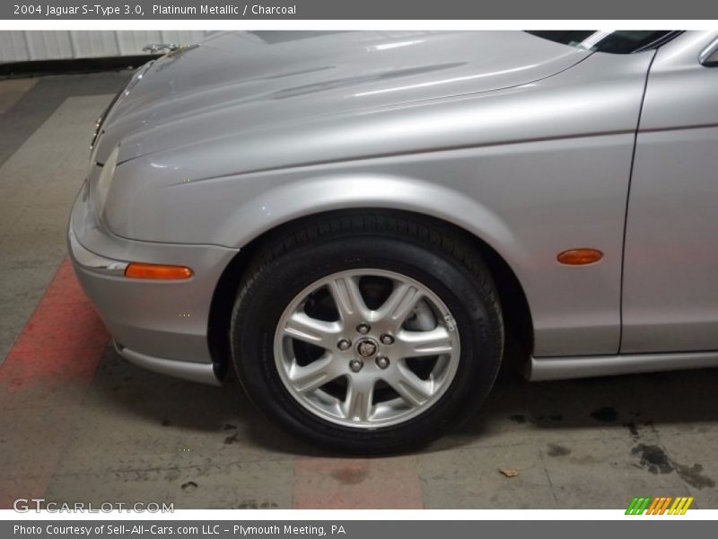 Platinum Metallic / Charcoal 2004 Jaguar S-Type 3.0
