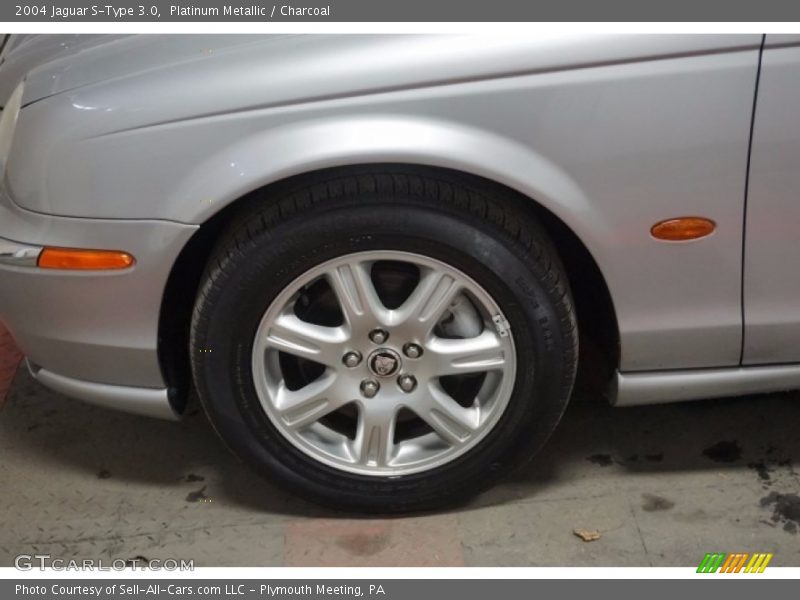 Platinum Metallic / Charcoal 2004 Jaguar S-Type 3.0
