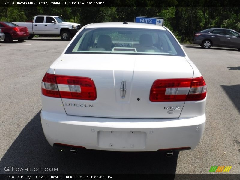 White Platinum Tri-Coat / Sand 2009 Lincoln MKZ Sedan