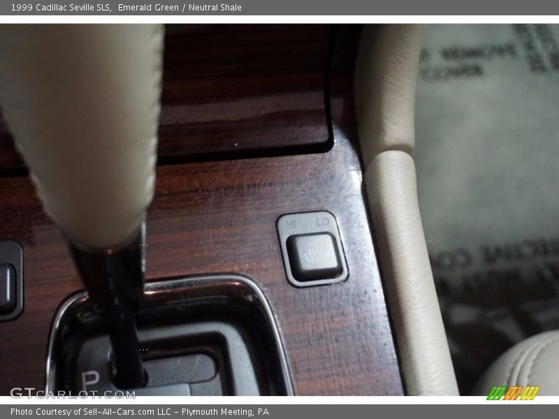 Emerald Green / Neutral Shale 1999 Cadillac Seville SLS