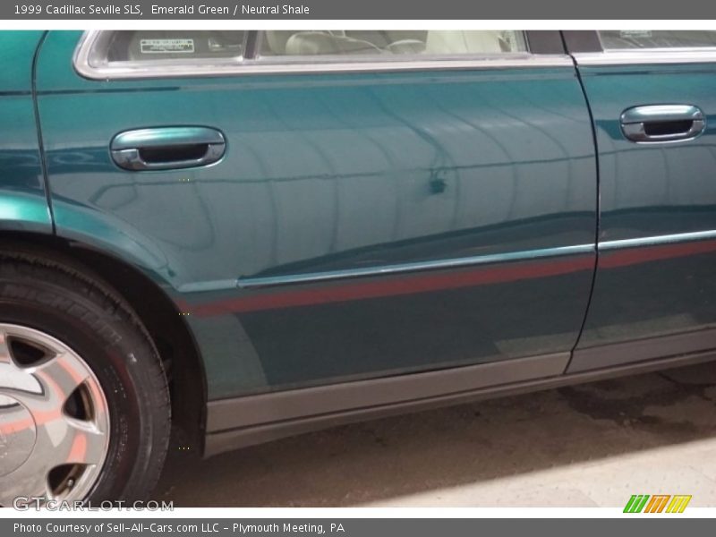 Emerald Green / Neutral Shale 1999 Cadillac Seville SLS