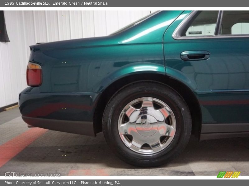 Emerald Green / Neutral Shale 1999 Cadillac Seville SLS