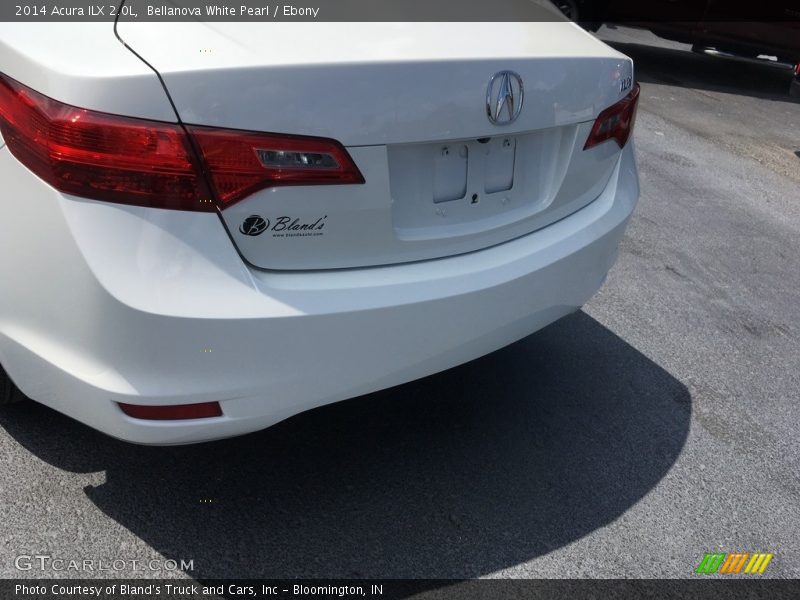 Bellanova White Pearl / Ebony 2014 Acura ILX 2.0L