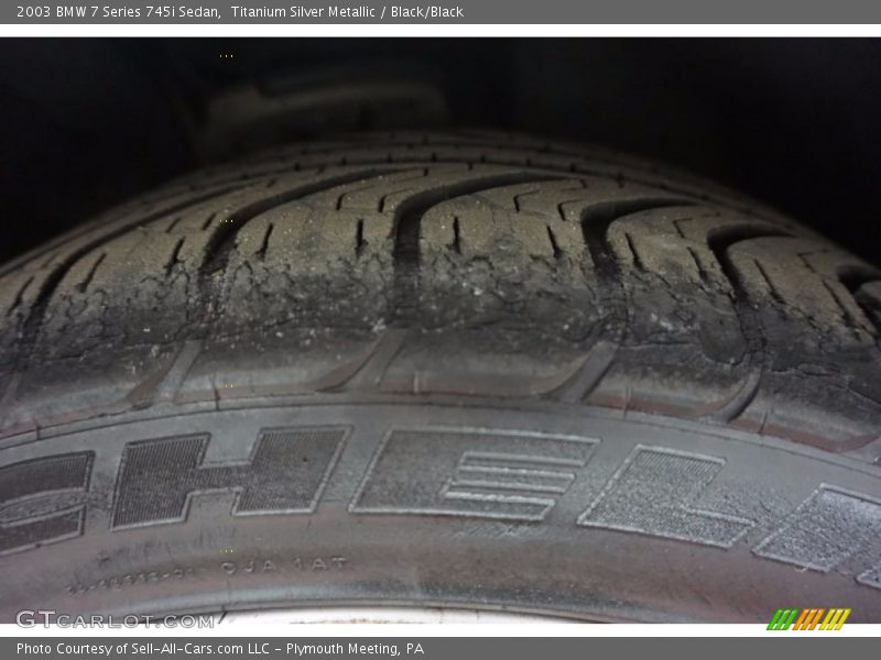 Titanium Silver Metallic / Black/Black 2003 BMW 7 Series 745i Sedan