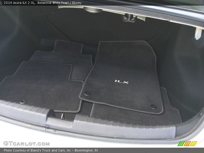 Bellanova White Pearl / Ebony 2014 Acura ILX 2.0L