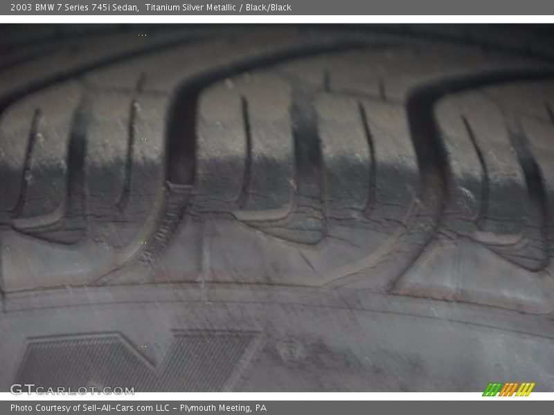 Titanium Silver Metallic / Black/Black 2003 BMW 7 Series 745i Sedan