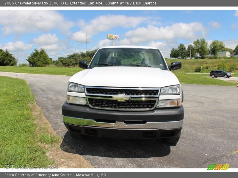 Summit White / Dark Charcoal 2006 Chevrolet Silverado 2500HD LS Extended Cab 4x4