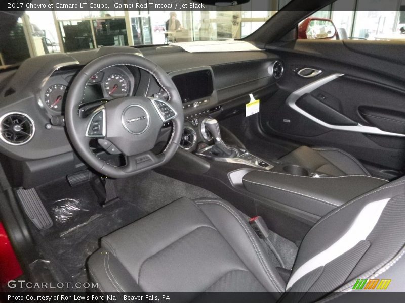 Garnet Red Tintcoat / Jet Black 2017 Chevrolet Camaro LT Coupe