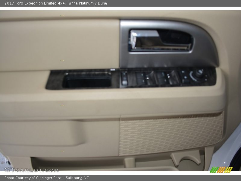 White Platinum / Dune 2017 Ford Expedition Limited 4x4
