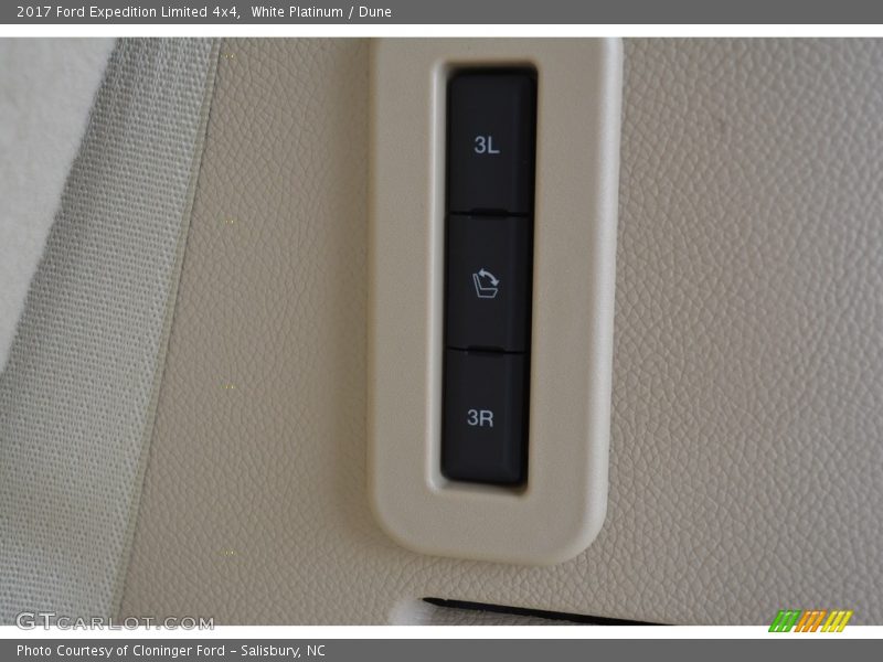 White Platinum / Dune 2017 Ford Expedition Limited 4x4