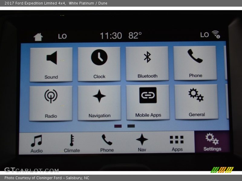 White Platinum / Dune 2017 Ford Expedition Limited 4x4