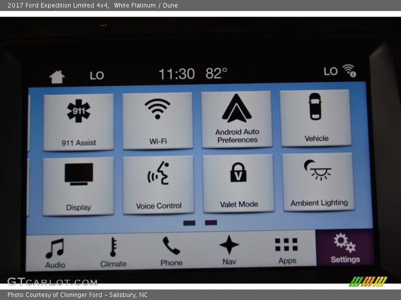 White Platinum / Dune 2017 Ford Expedition Limited 4x4