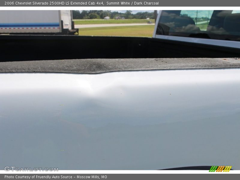 Summit White / Dark Charcoal 2006 Chevrolet Silverado 2500HD LS Extended Cab 4x4