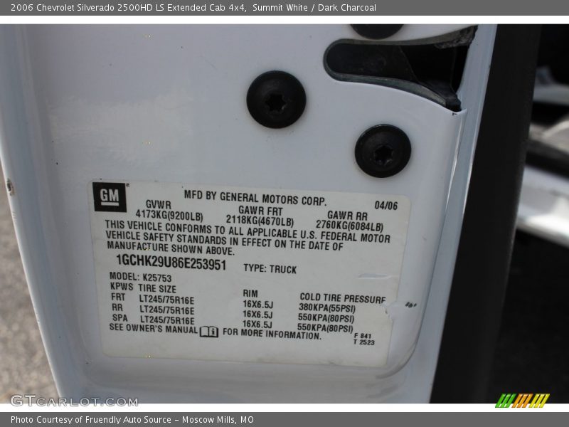 Summit White / Dark Charcoal 2006 Chevrolet Silverado 2500HD LS Extended Cab 4x4