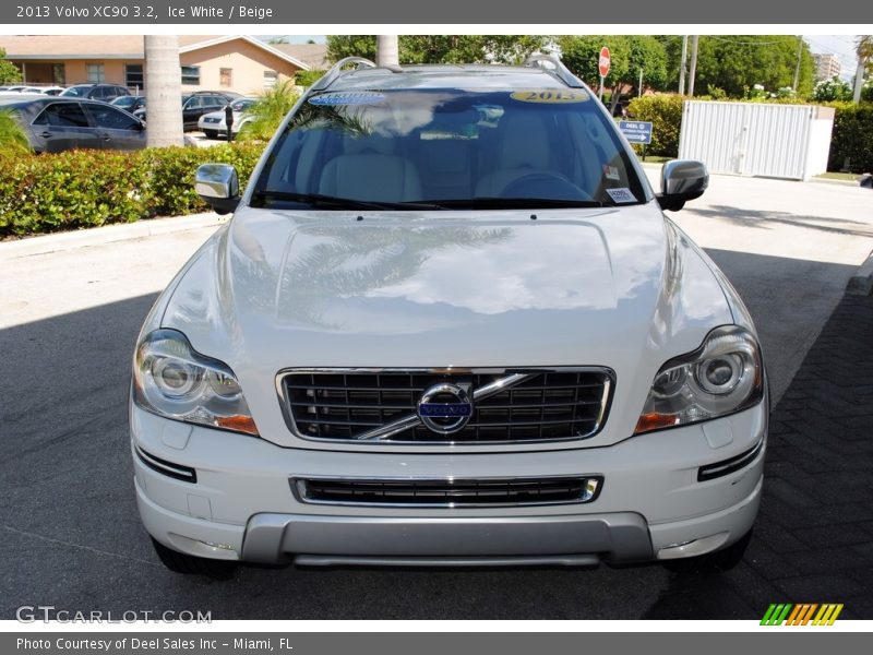 Ice White / Beige 2013 Volvo XC90 3.2