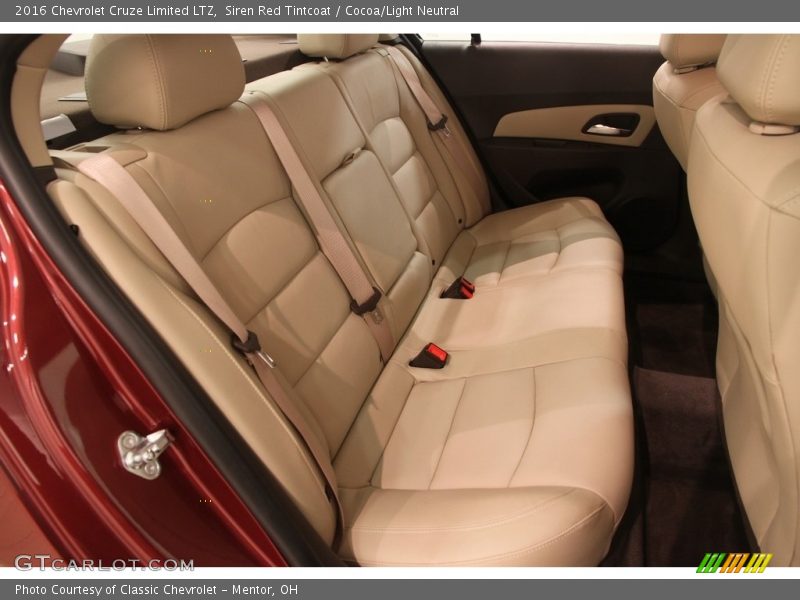 Siren Red Tintcoat / Cocoa/Light Neutral 2016 Chevrolet Cruze Limited LTZ