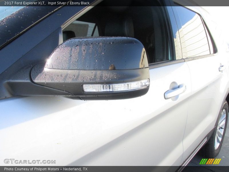 Ingot Silver / Ebony Black 2017 Ford Explorer XLT