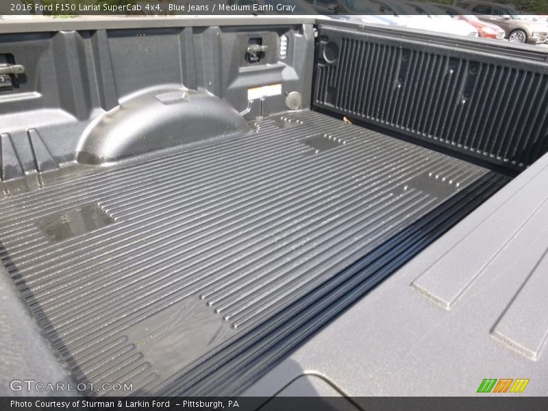 Blue Jeans / Medium Earth Gray 2016 Ford F150 Lariat SuperCab 4x4