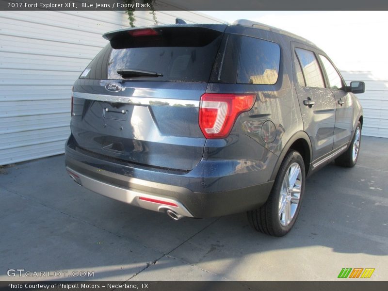 Blue Jeans / Ebony Black 2017 Ford Explorer XLT
