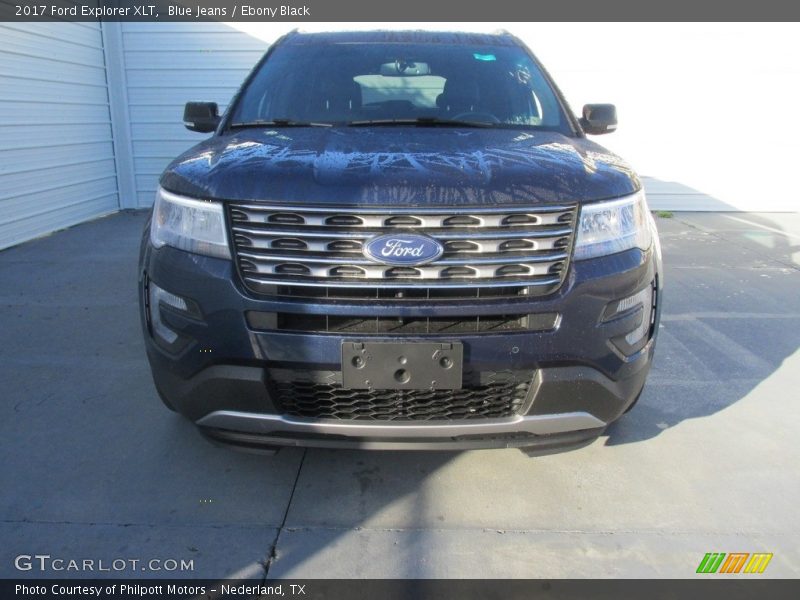 Blue Jeans / Ebony Black 2017 Ford Explorer XLT