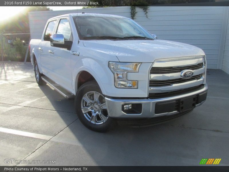 Oxford White / Black 2016 Ford F150 Lariat SuperCrew
