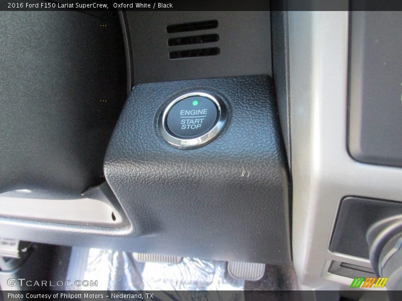 Oxford White / Black 2016 Ford F150 Lariat SuperCrew
