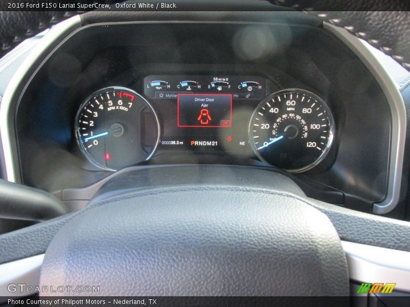 Oxford White / Black 2016 Ford F150 Lariat SuperCrew