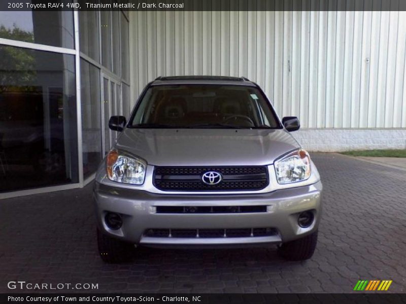 Titanium Metallic / Dark Charcoal 2005 Toyota RAV4 4WD