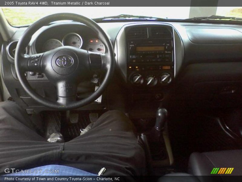 Titanium Metallic / Dark Charcoal 2005 Toyota RAV4 4WD