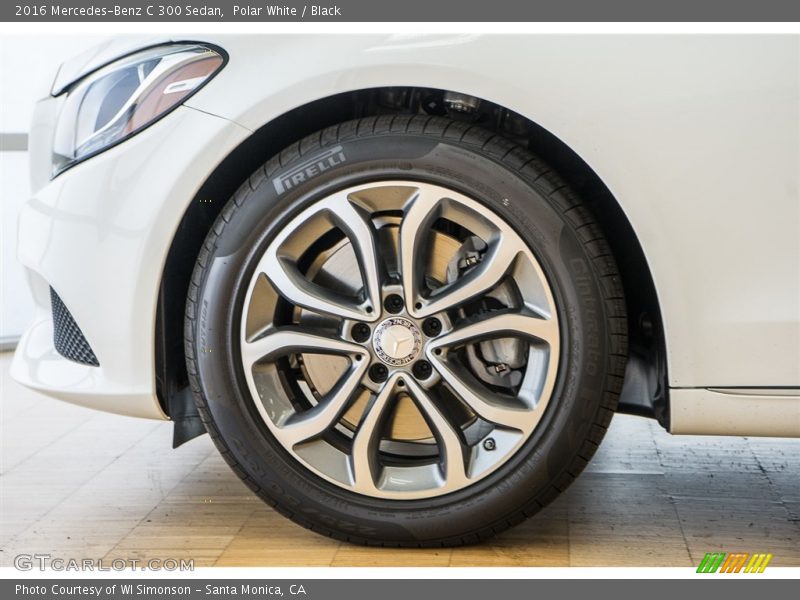 Polar White / Black 2016 Mercedes-Benz C 300 Sedan