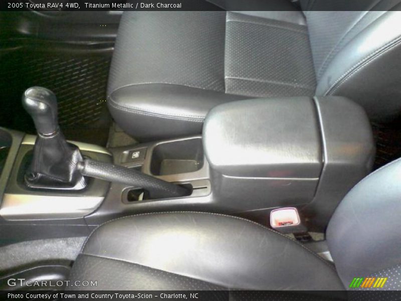 Titanium Metallic / Dark Charcoal 2005 Toyota RAV4 4WD