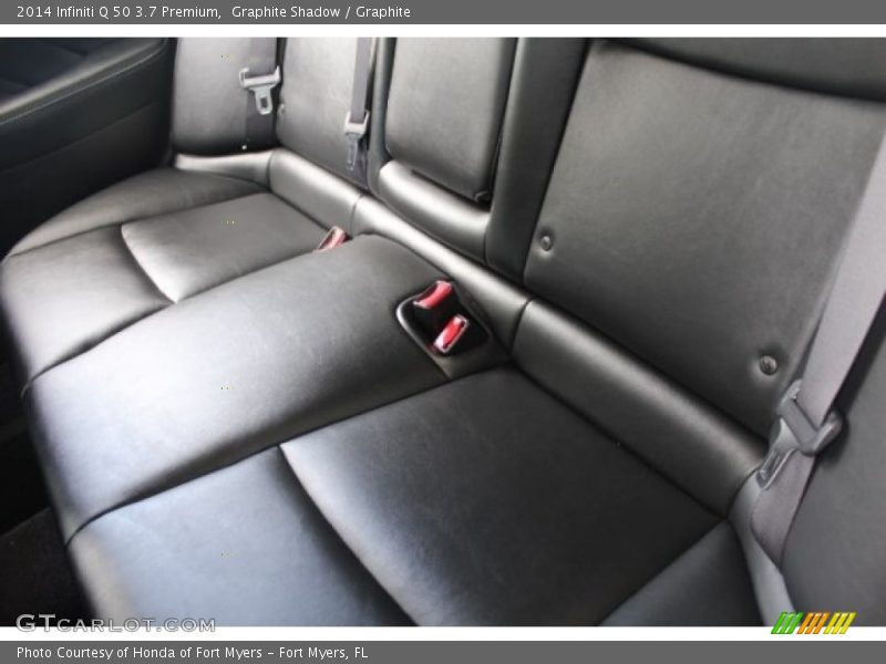 Graphite Shadow / Graphite 2014 Infiniti Q 50 3.7 Premium