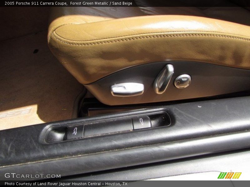 Forest Green Metallic / Sand Beige 2005 Porsche 911 Carrera Coupe