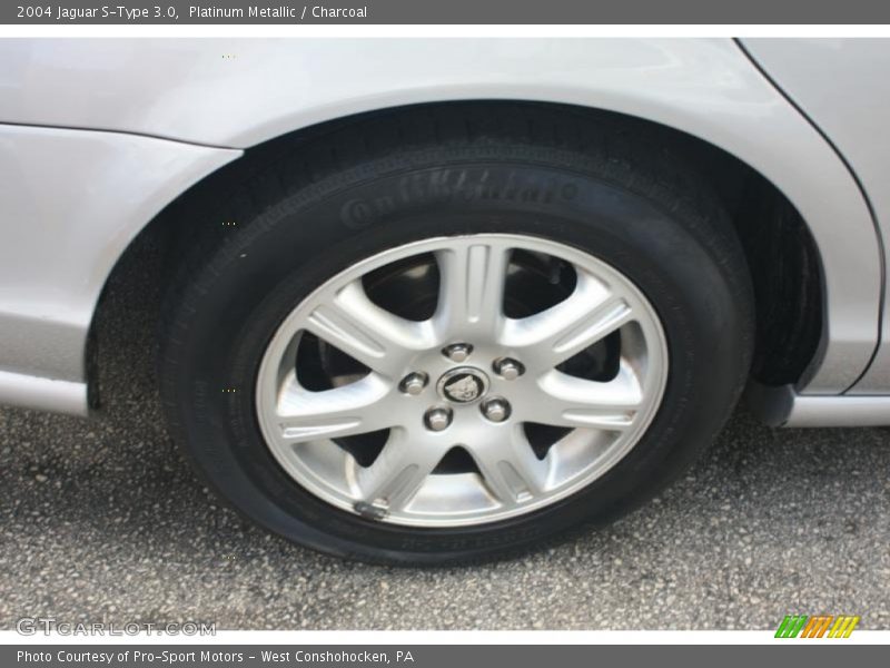 Platinum Metallic / Charcoal 2004 Jaguar S-Type 3.0
