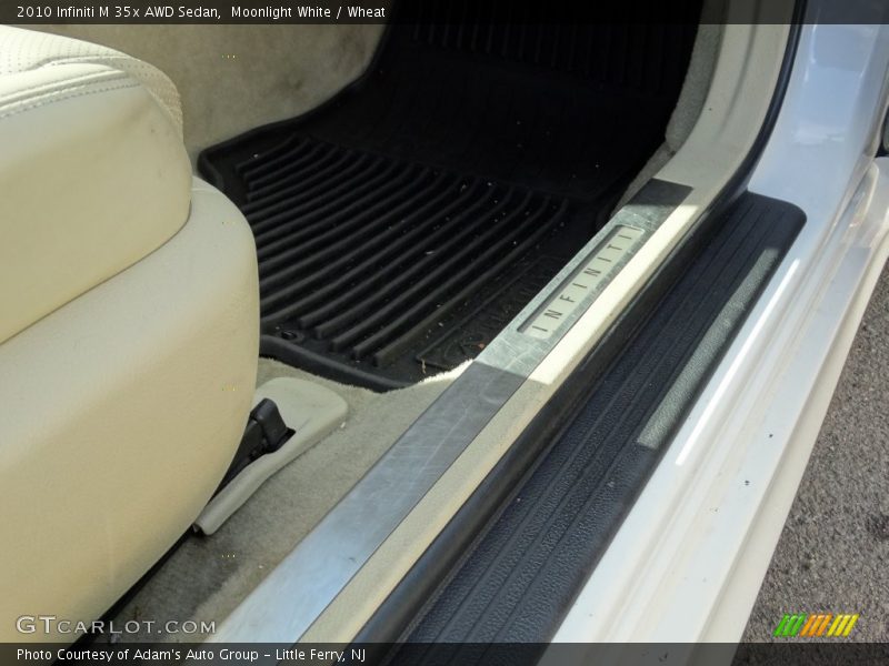 Moonlight White / Wheat 2010 Infiniti M 35x AWD Sedan