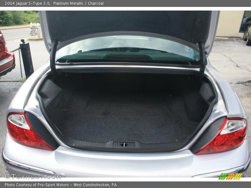 Platinum Metallic / Charcoal 2004 Jaguar S-Type 3.0