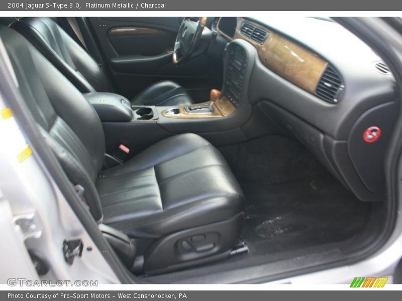 Platinum Metallic / Charcoal 2004 Jaguar S-Type 3.0