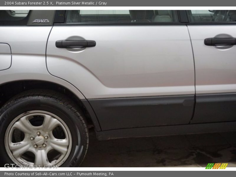 Platinum Silver Metallic / Gray 2004 Subaru Forester 2.5 X