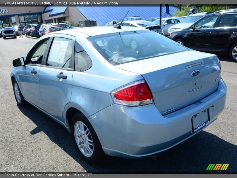 Light Ice Blue Metallic / Medium Stone 2009 Ford Focus SE Sedan