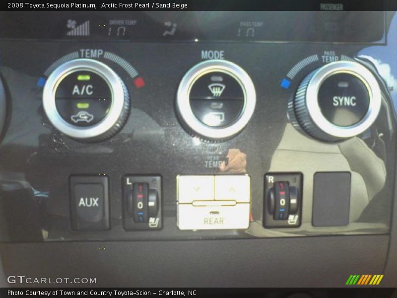 Arctic Frost Pearl / Sand Beige 2008 Toyota Sequoia Platinum