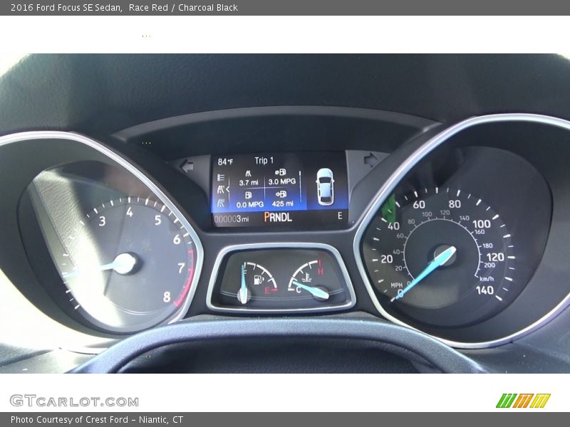 Race Red / Charcoal Black 2016 Ford Focus SE Sedan