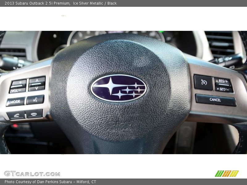 Ice Silver Metallic / Black 2013 Subaru Outback 2.5i Premium