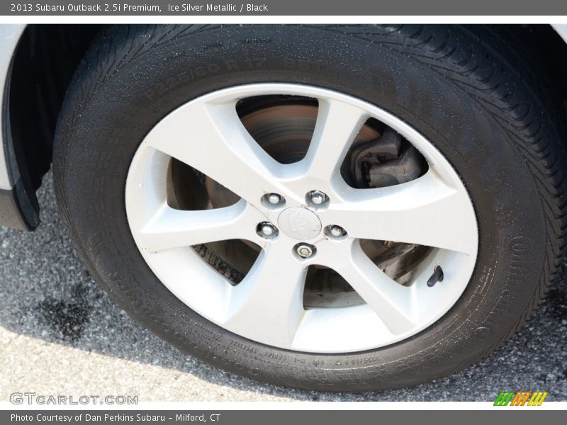 Ice Silver Metallic / Black 2013 Subaru Outback 2.5i Premium