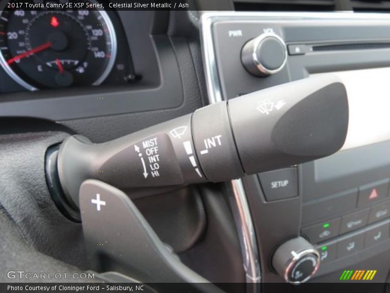 Controls of 2017 Camry SE XSP Series