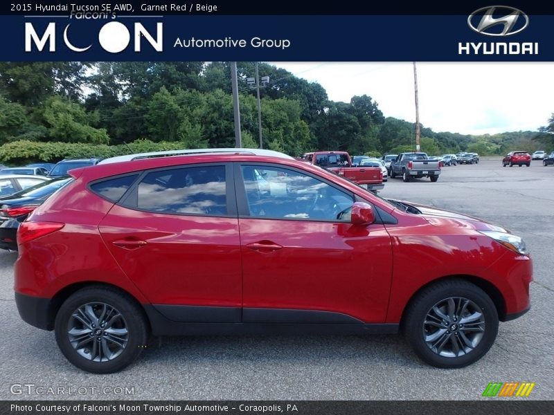 Garnet Red / Beige 2015 Hyundai Tucson SE AWD