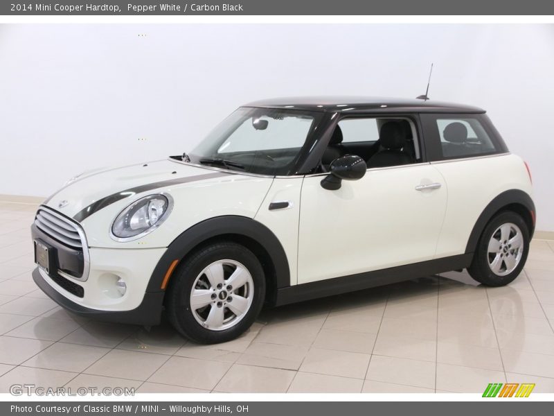 Pepper White / Carbon Black 2014 Mini Cooper Hardtop