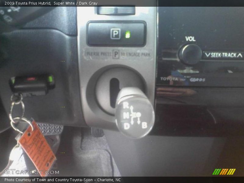 Super White / Dark Gray 2009 Toyota Prius Hybrid