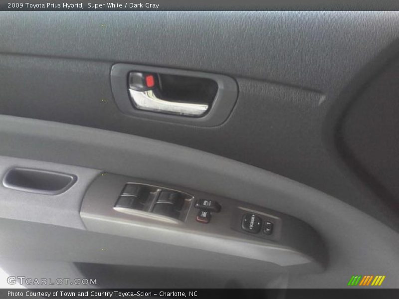 Super White / Dark Gray 2009 Toyota Prius Hybrid